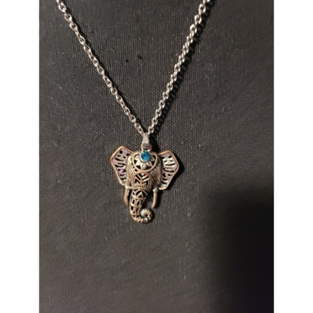 Silver Tone Elephant Filigree Pendant Necklace Blue Rhinestone Boho